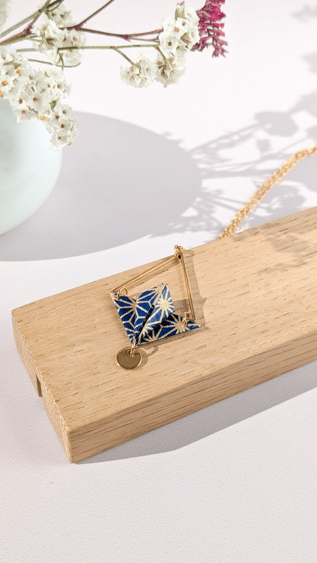 Collier acier inoxydable Balancelle Bleu géométrie