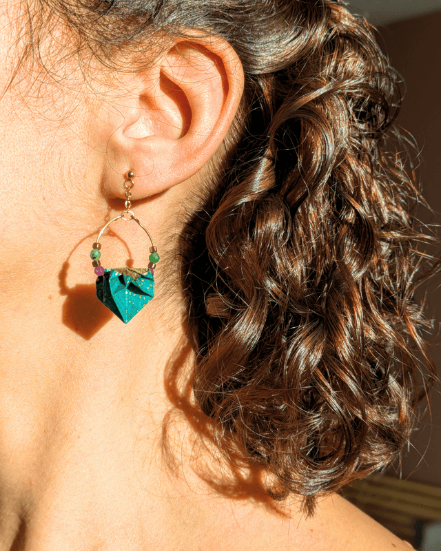 Boucles d'oreilles origami Nymphéa Vert soizite – Bijou unique et élégant -