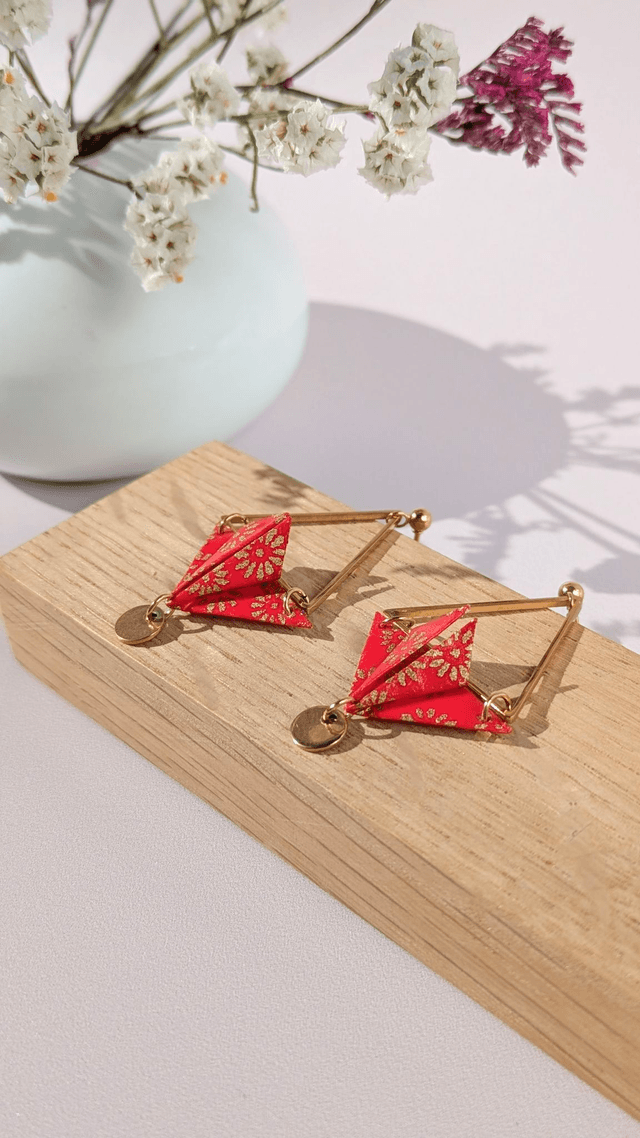 Boucles d&#039;oreilles acier inoxydable Balancelle Rouge fleurs