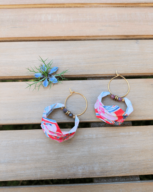 Boucles d&#039;oreilles origami Lune ou l&#039;autre rouge carmin taille M
