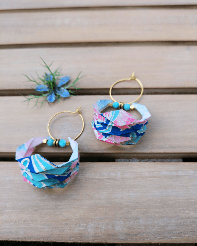 Boucles d&#039;oreilles origami Lune ou l&#039;autre bleu nuit taille M